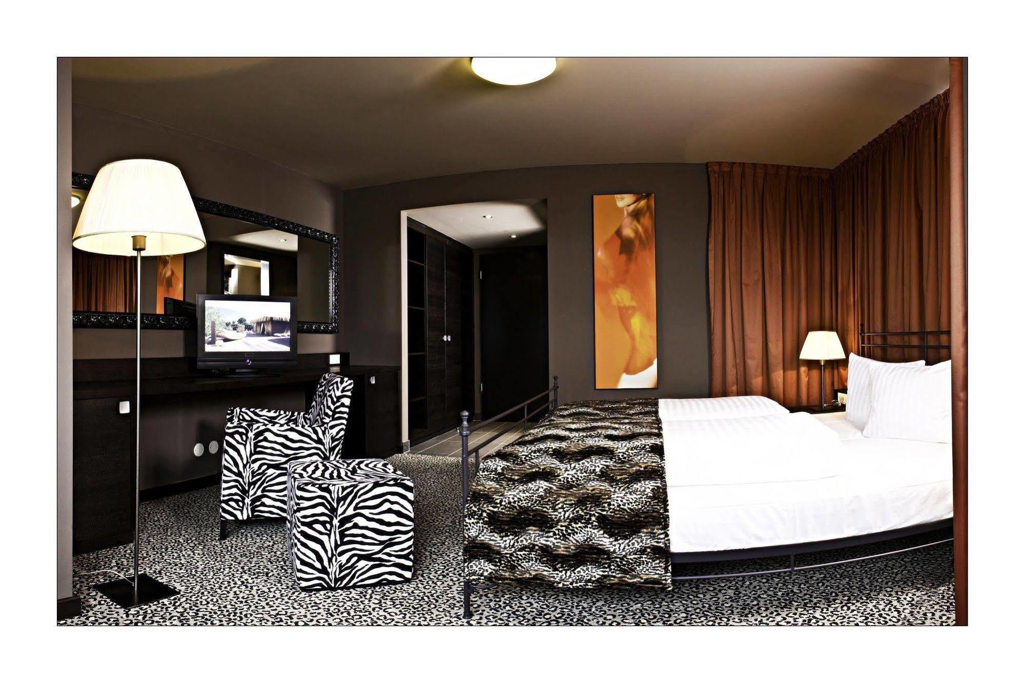 Lindner Hotel Nurburgring Motorsport, Part Of Jdv By Hyatt Exterior photo